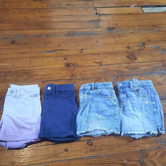 Girls Shorts Size 10/12 - Picture 1 of 6